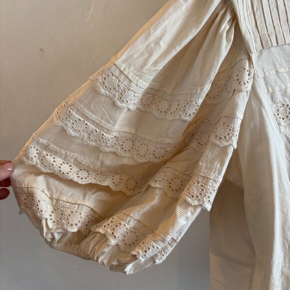 Sea New York Cream Everleigh Eyelet Puff Sleeve Top - Picture 3 of 9